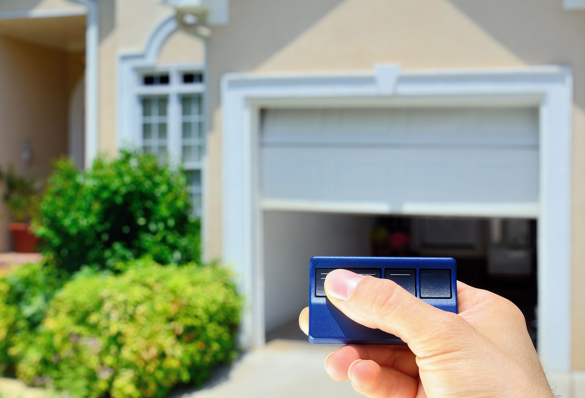 Update Your Home’s Curb Appeal with Stylish New Garage Doors