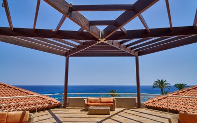 How Deck Builders Timonium Maryland Create Custom Outdoor Spaces for Family Gatherings